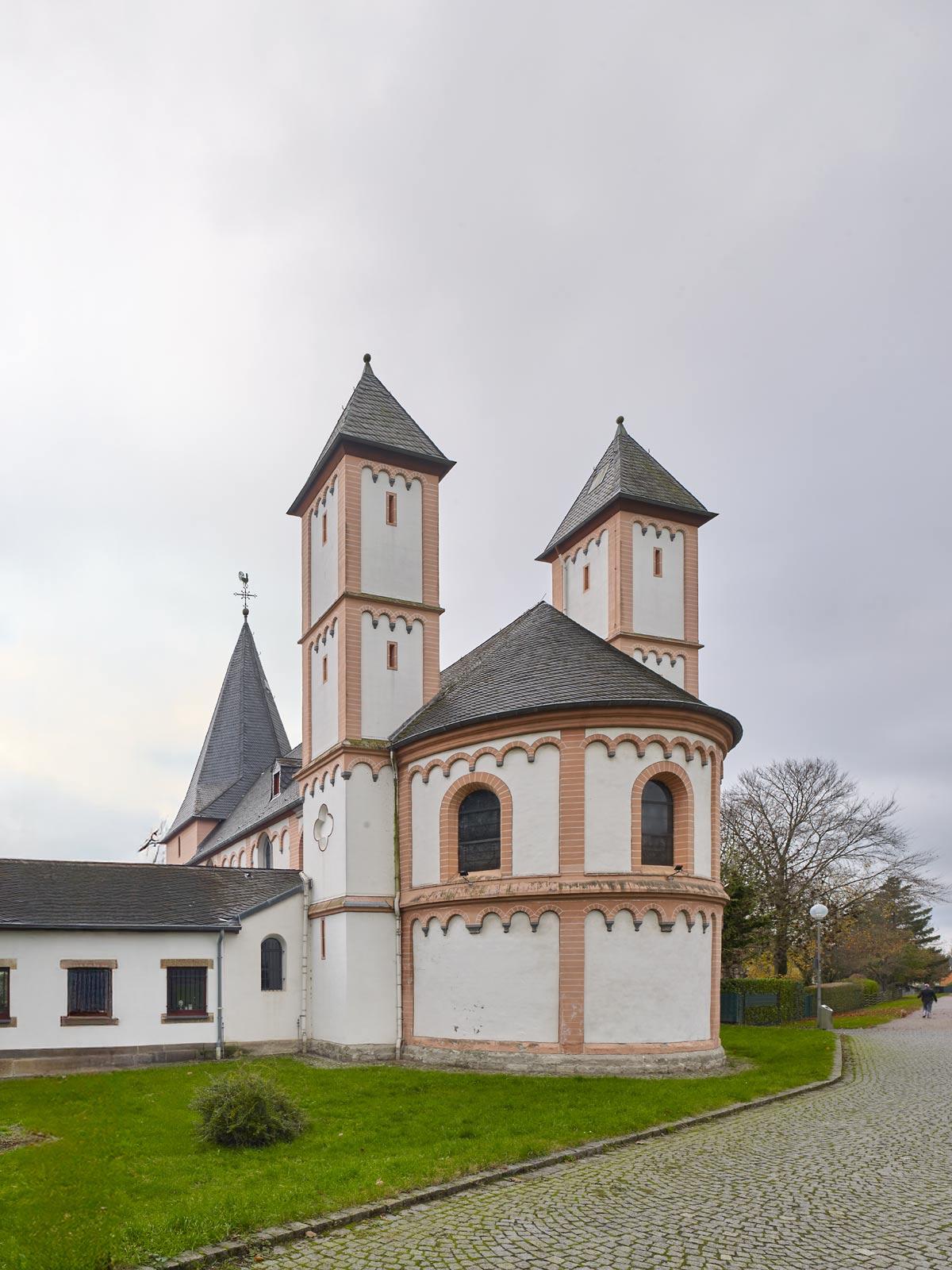 St. Amandus in Köln-Rheinkassel