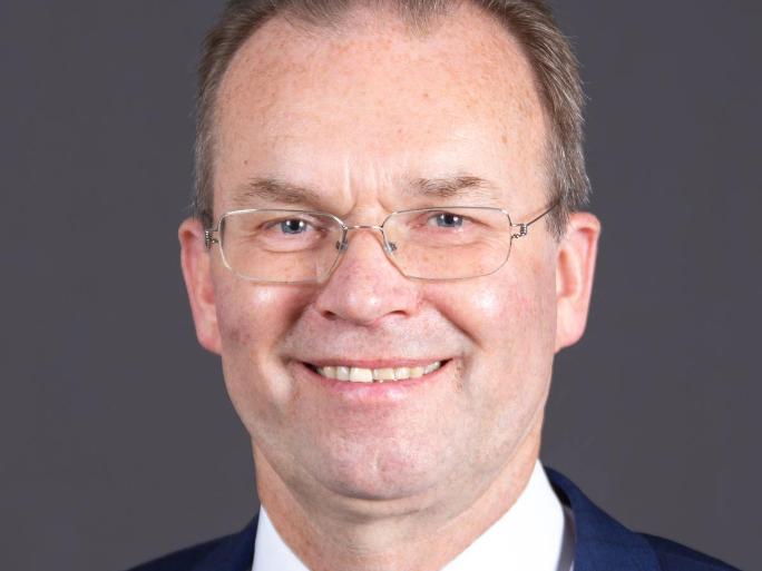 Dr. Bernhard Seiger