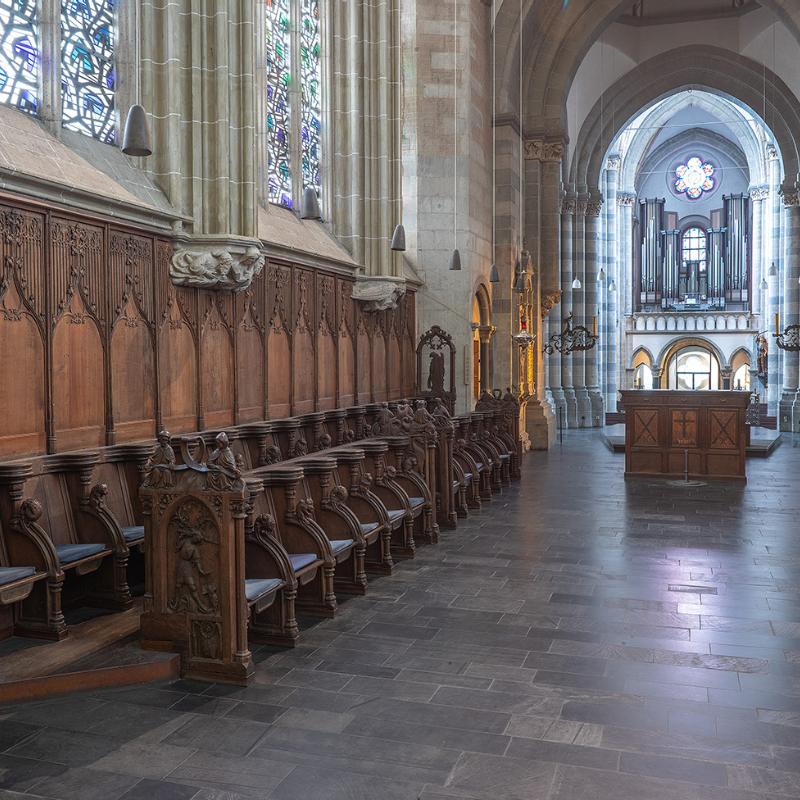 St. Andreas_Chor mit Gestühl Südseite_SQBL1S30344