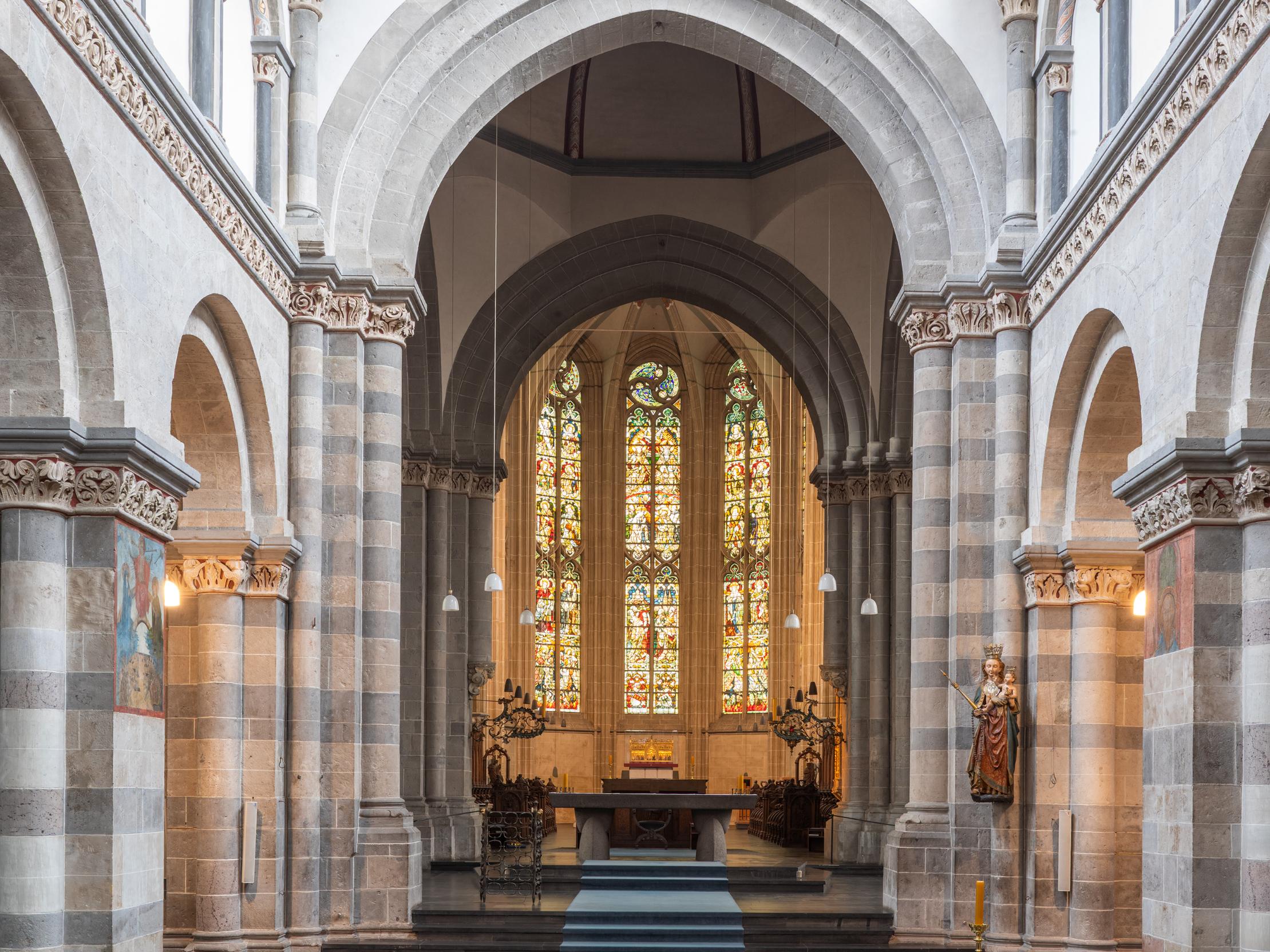St. Andreas_Langhaus nach Osten_SQB_L1S30373