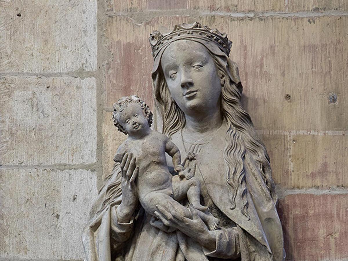 St. Aposteln Madonna & Kind