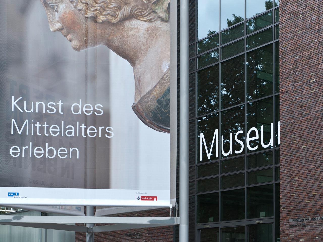 Museum Schnütgen - Außenansicht Eingang
