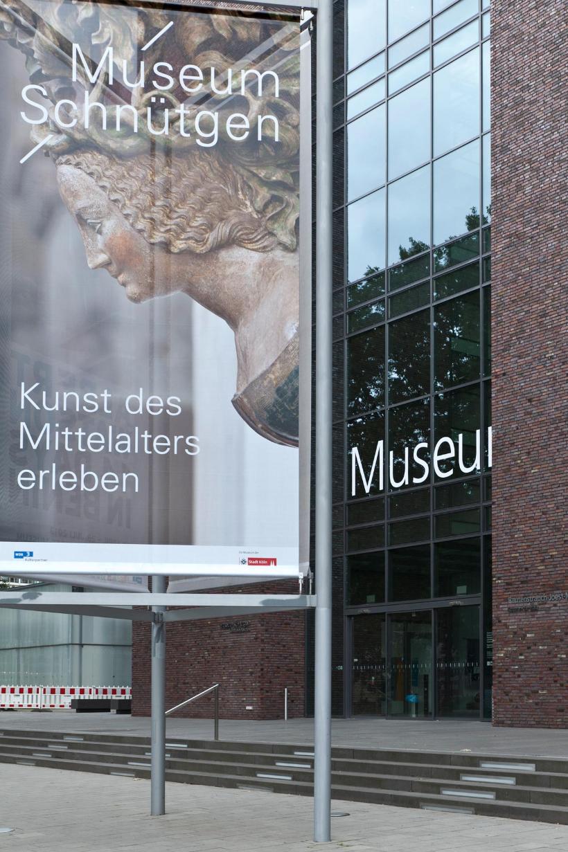 Museum Schnütgen - Außenansicht Eingang