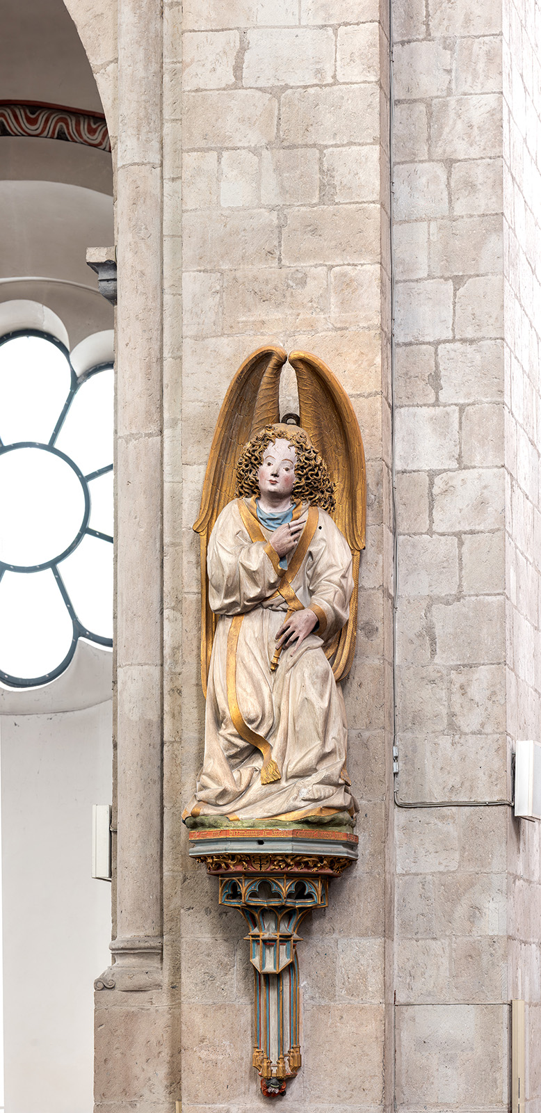 St. Kunibert, Verkündigung