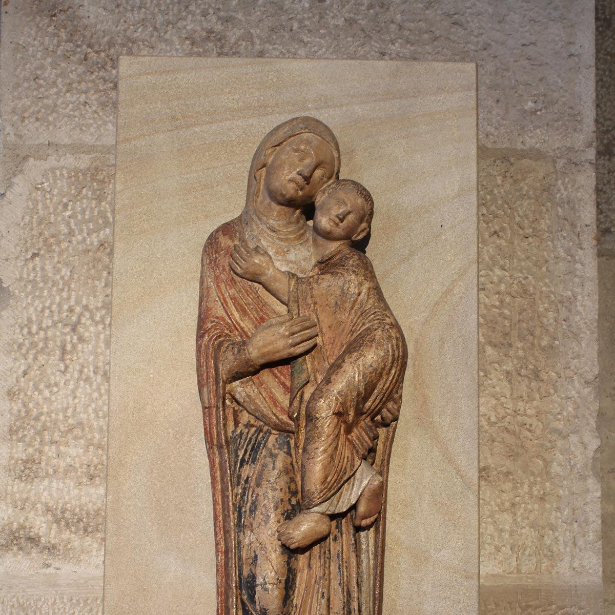 St. Maria im Kapitol, Chorraum, Hermann-Josef-Madonna